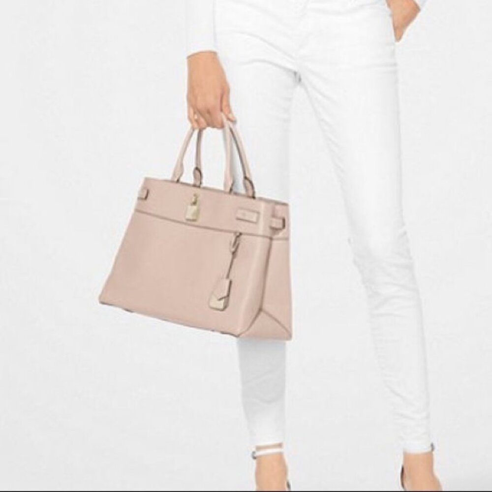 Blush Pink Michael Kors Handbag with Gold Hardware